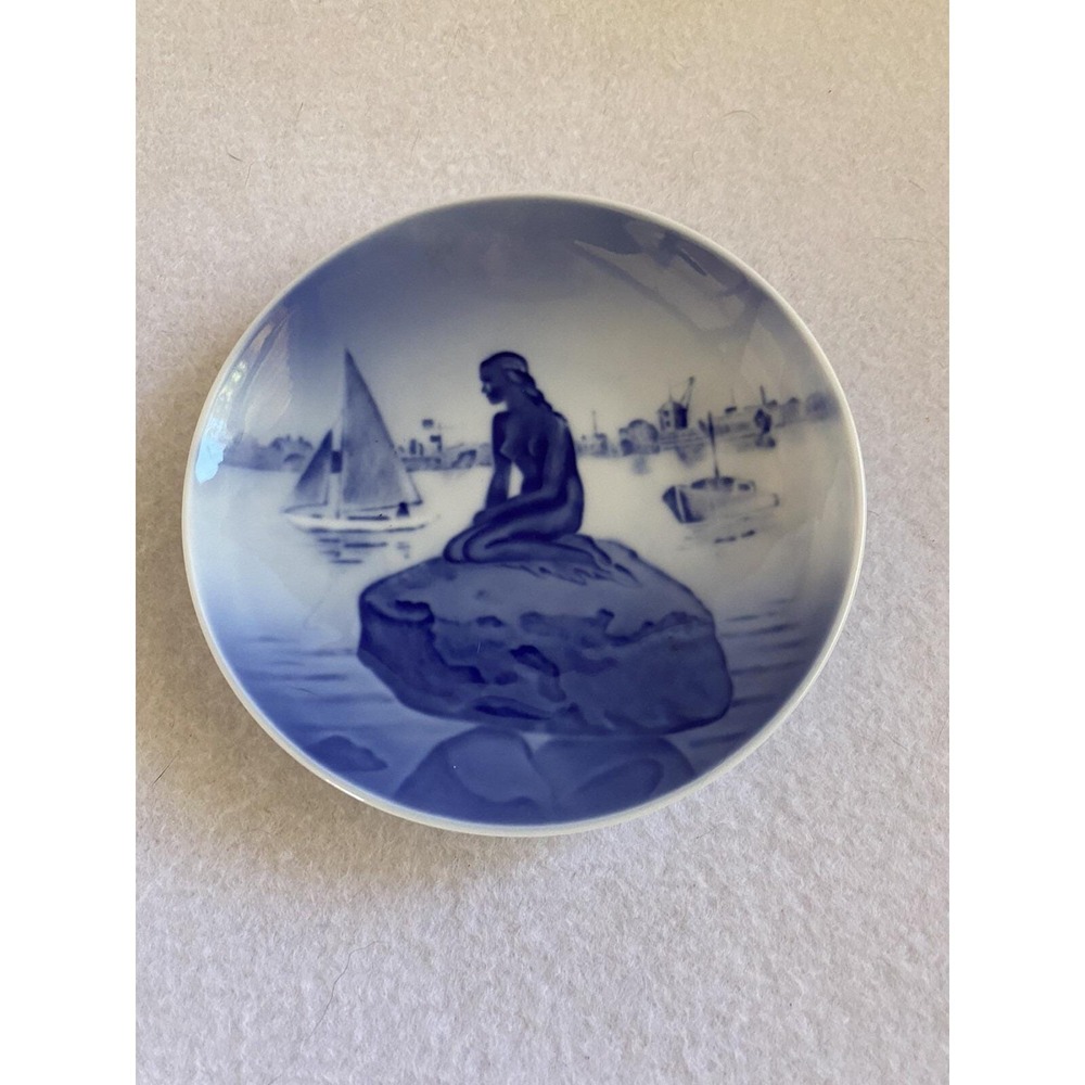 Vtg Ring Dish Royal Copenhagen Denmark  Little Mermaid 4356 Langelinie 4-1/2"